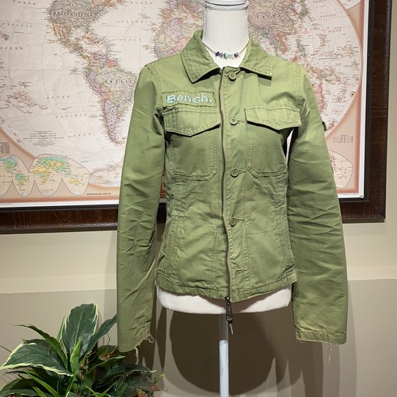 BENCH Vintage Jacket - Picture 3 of 15